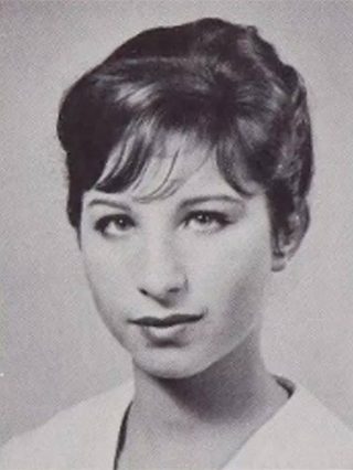 Can you guess what star this young woman became? A rare archive photo has sparked a debate among fans!